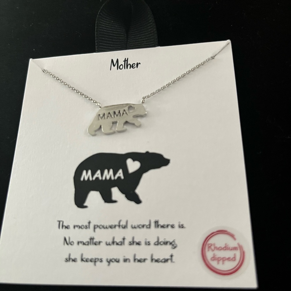 Mama Bear 18" silver necklace on carc
PRICE  DROP